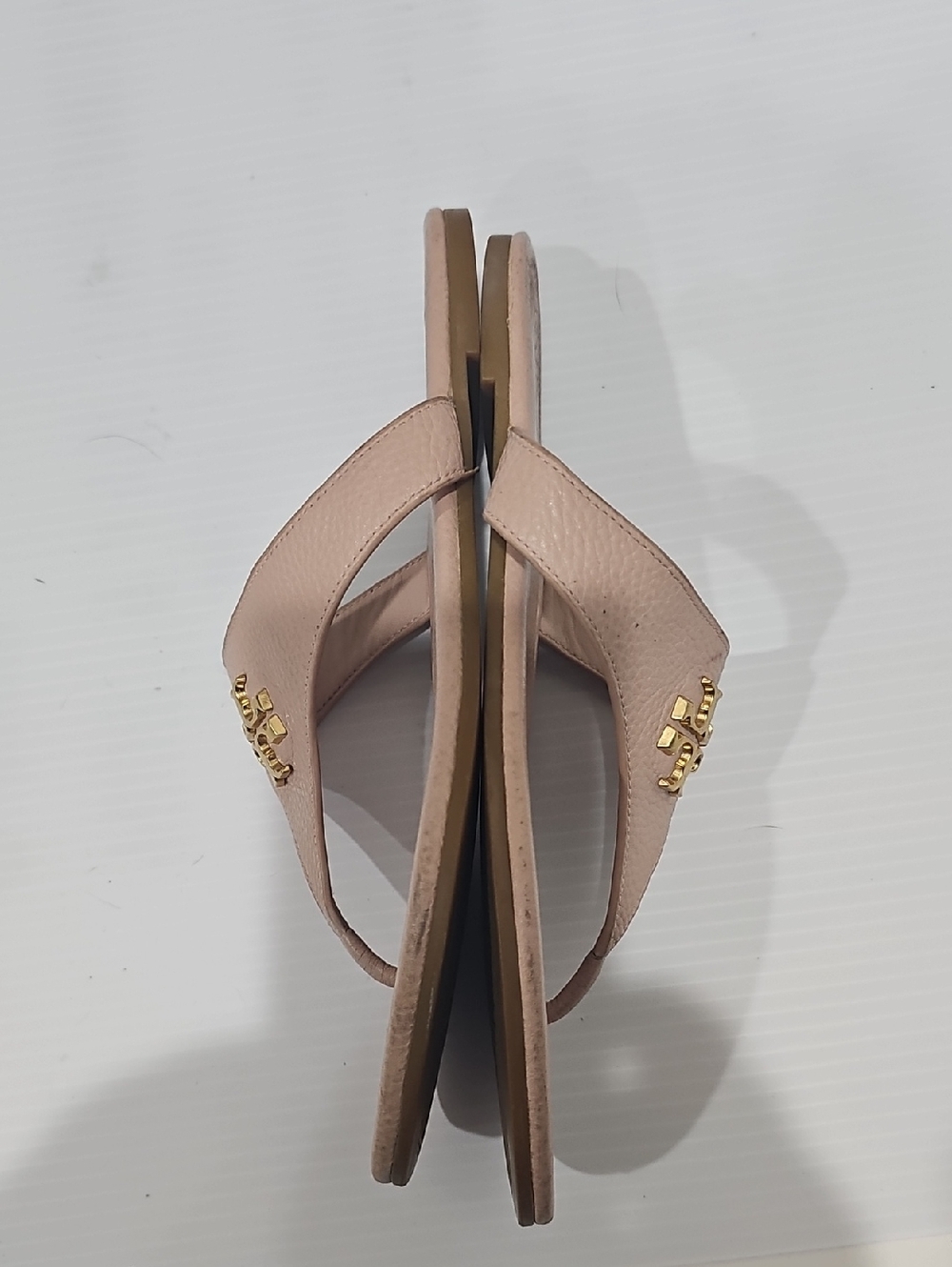 Tory Burch Jolie Flat Thong Sandals Tumbled Size 86 - Picture 5 of 11